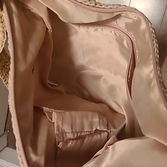 Purse - Picture 2 of 2